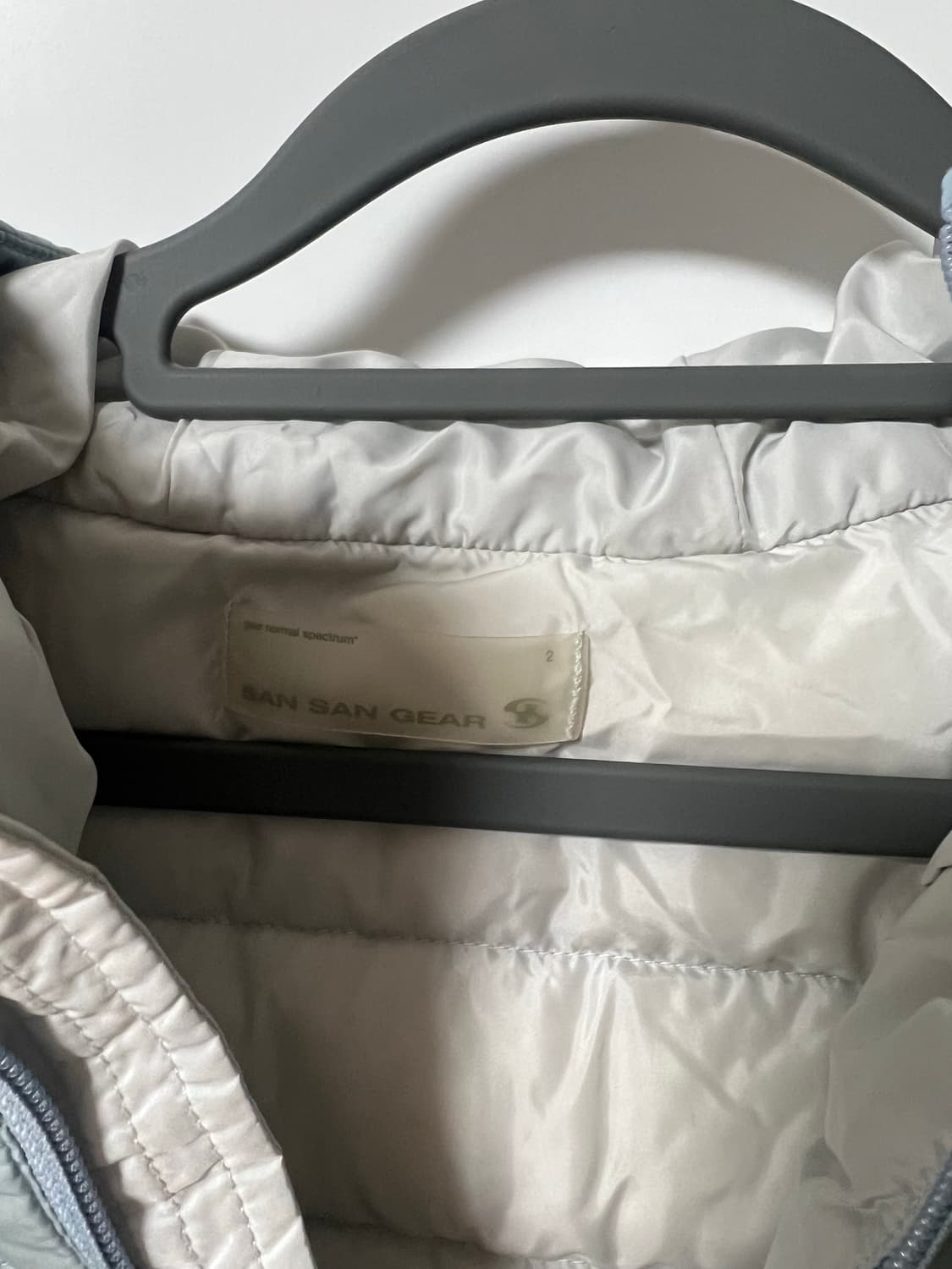 산산기어 서픽스 푸퍼 자켓 23FW, 2 size 상품이미지5