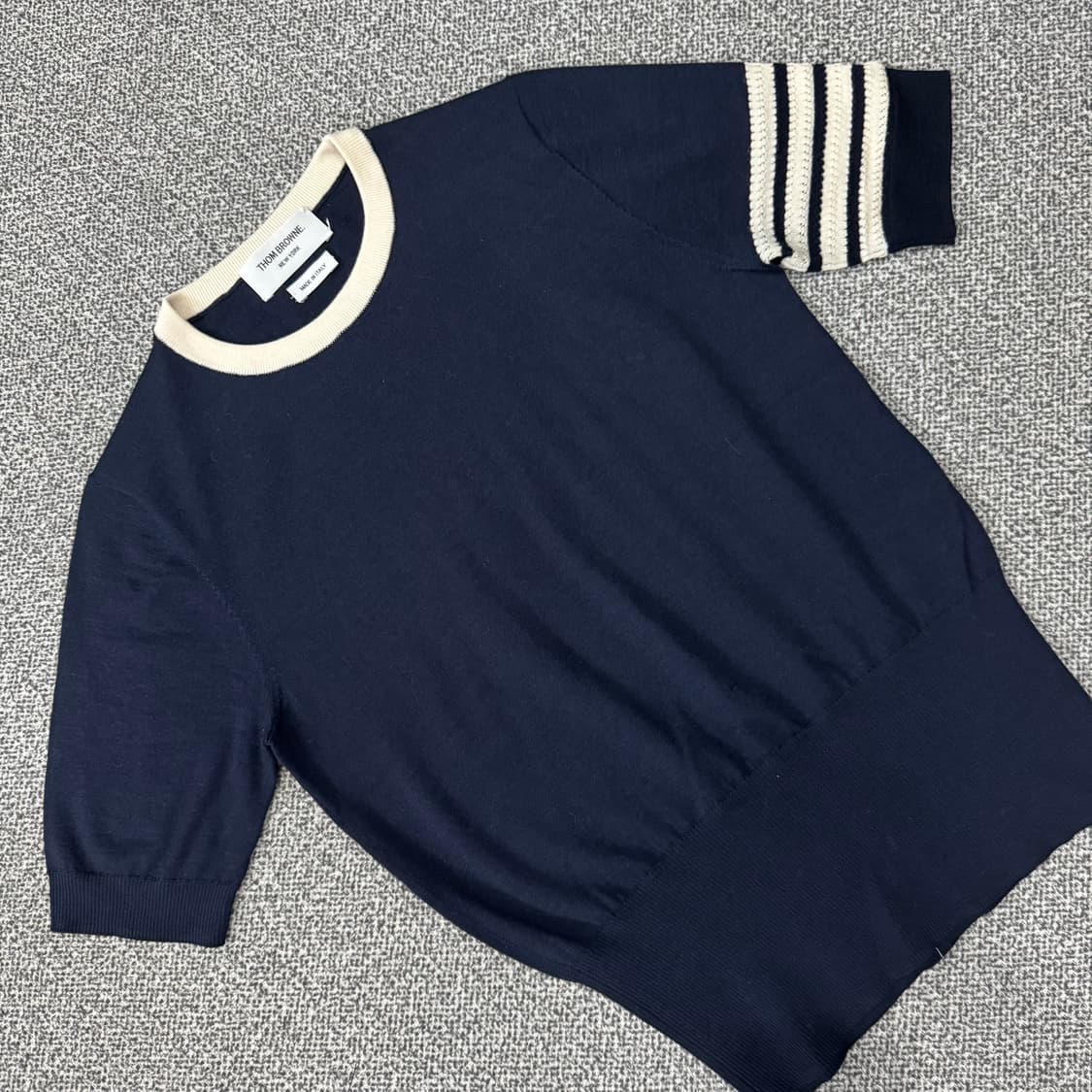 톰 브라운 4바 헥터 반팔 니트 상품이미지3