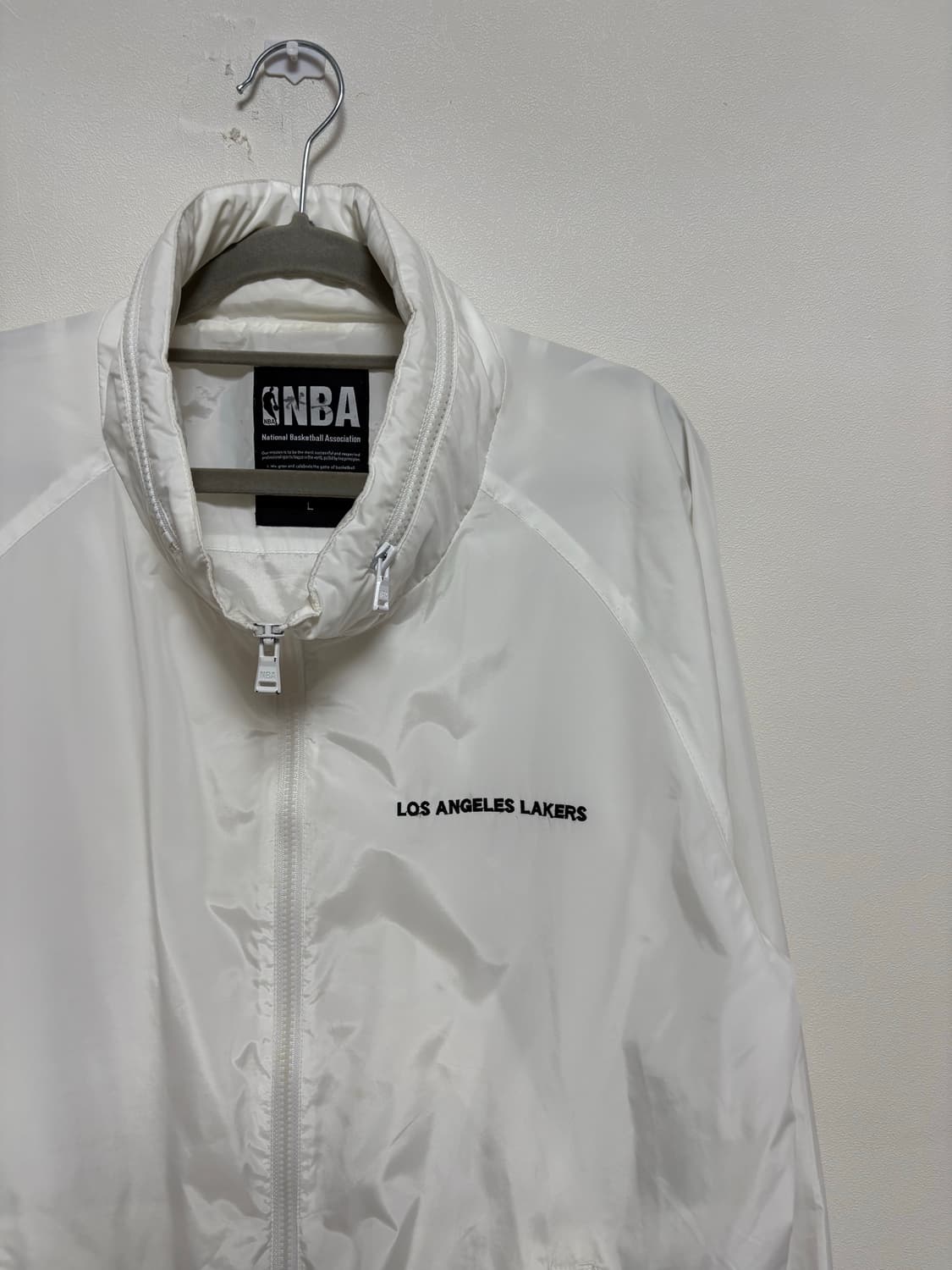 NBA 로스엔젤레스 레이커스 화이트 바람막이 상품이미지3