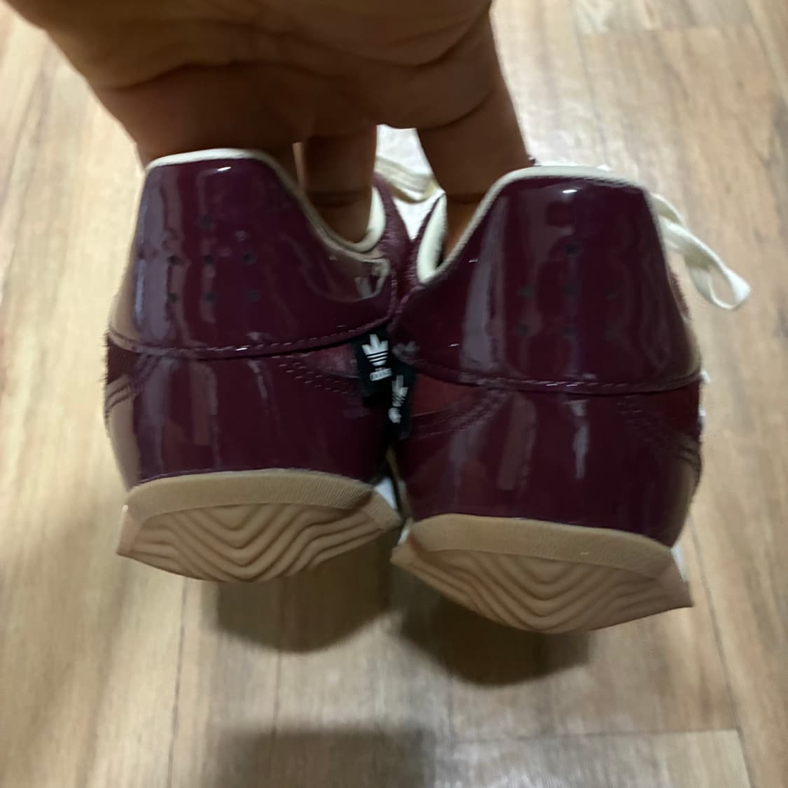 [새상품] 아디다스 X 송 포 더 뮤트 컨트리 OG 마룬 코어 블랙 상품이미지6