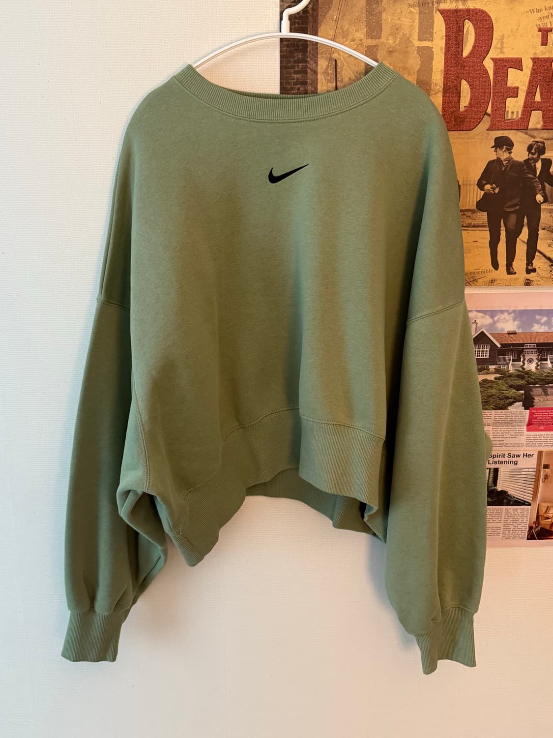 나이키 맨투맨 상품이미지1