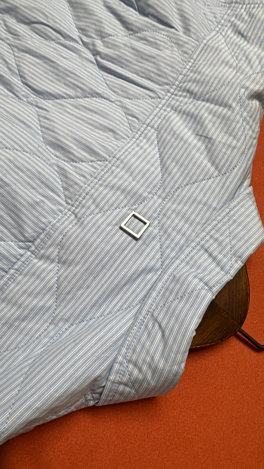 우영미 패디드 스트라이프 자켓 (미사용 새제품 백화점) 상품이미지9