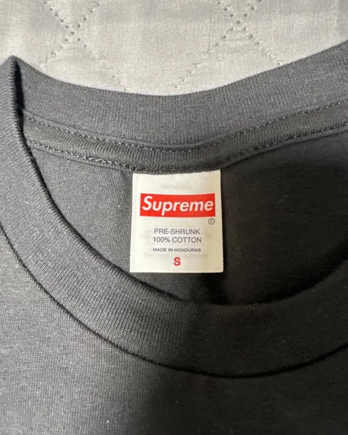 슈프림 카티 블랙 s 상품이미지2