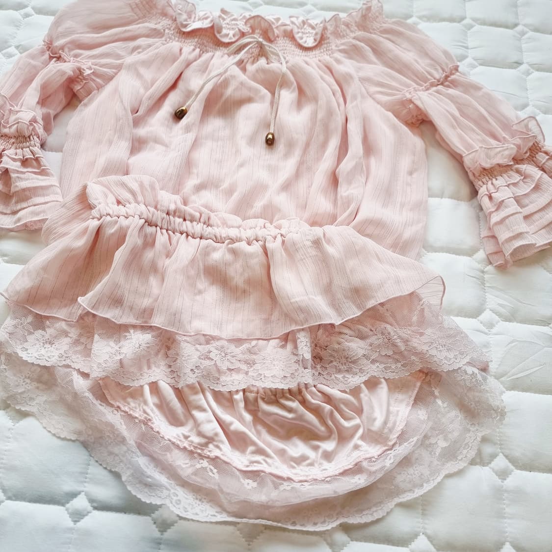 프릴 오프숄더 튜닉 상품이미지5