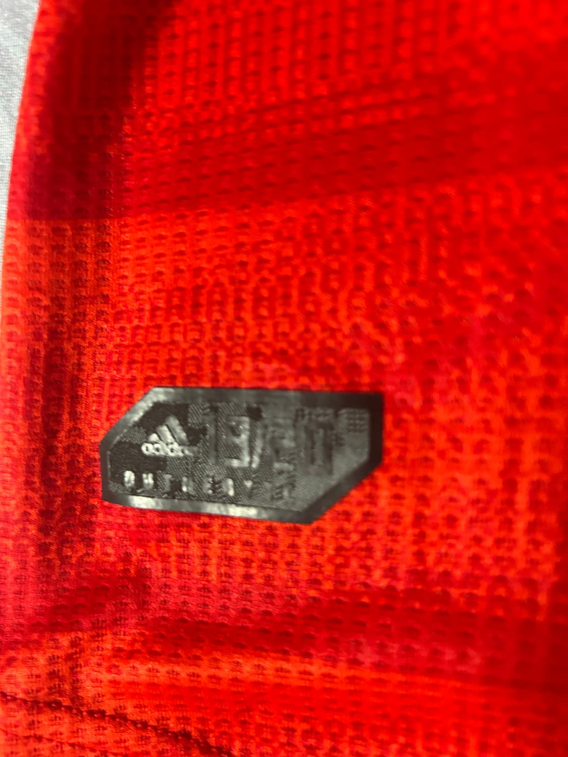 19/20 바이에른 뮌헨 홈 유니폼 상품이미지4