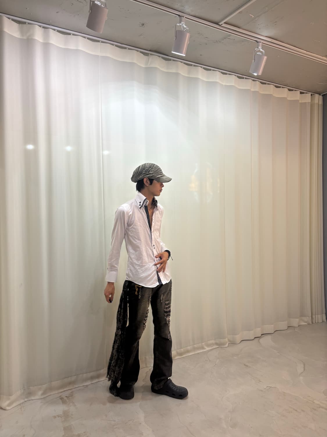 “Unknown” Multi Button Detail Shirts 상품이미지2