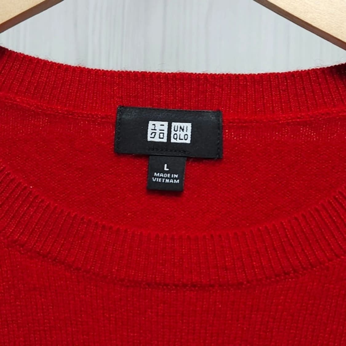 100)유니클로 캐시미어100% 니트 레드 상품이미지3