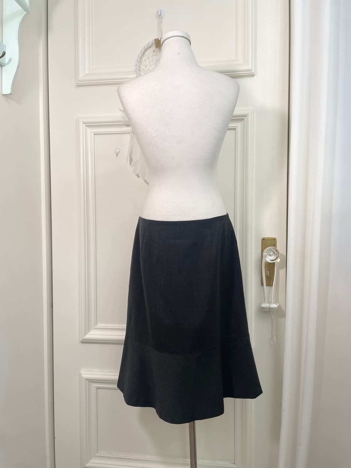 dark charcoal ruffle basic midi skirt 상품이미지3
