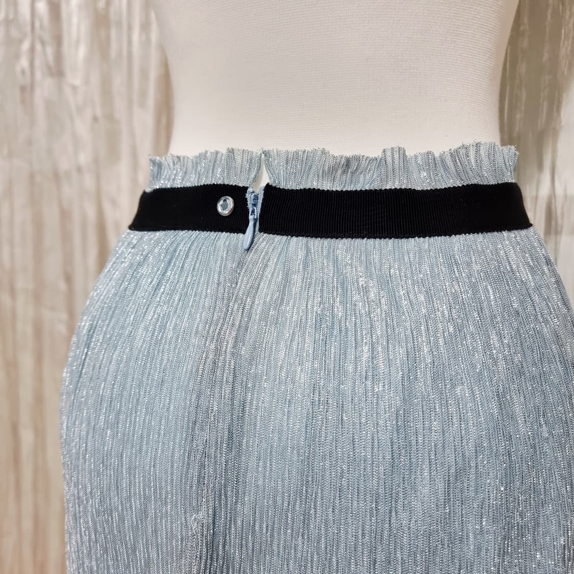 maje 마쥬 캉캉 글리터 스커트 치마 (표기36) 실착5회 미만 상품이미지3