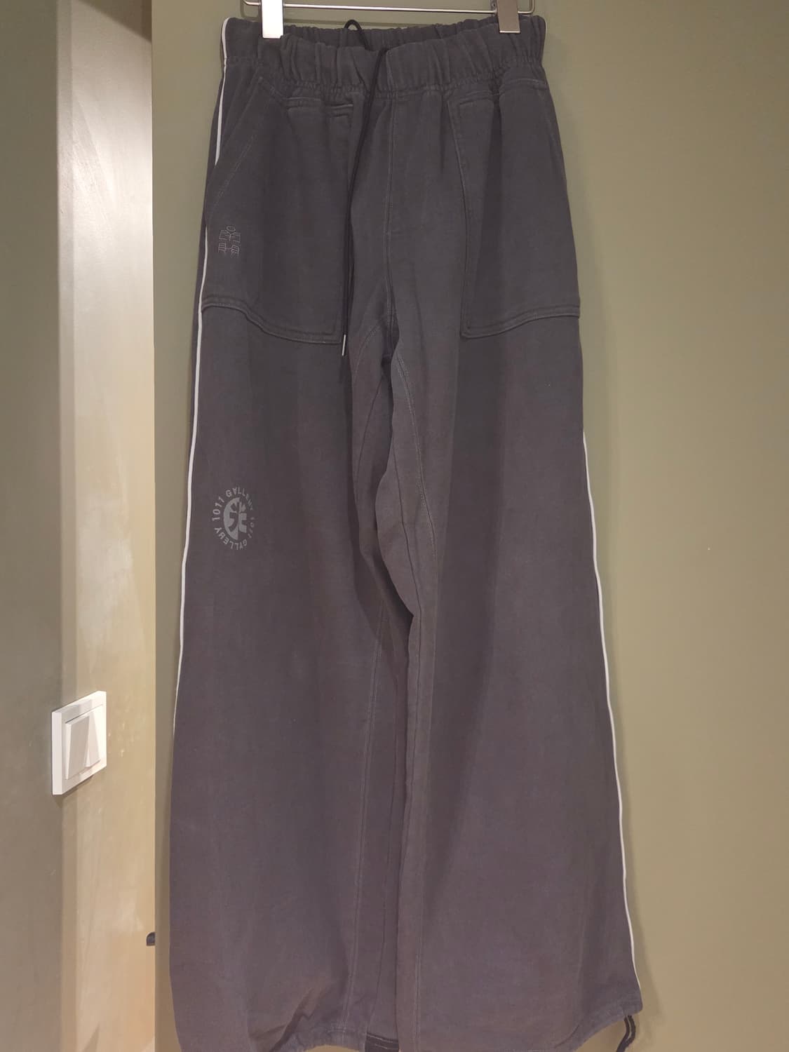 [2] 폴리테루 퍼티그 스웻 팬츠 카키 그린 상품이미지1