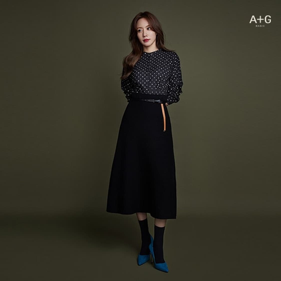 [M(66)] 더엣지 울 100 홀가먼트 니트 스커트 블랙 상품이미지1