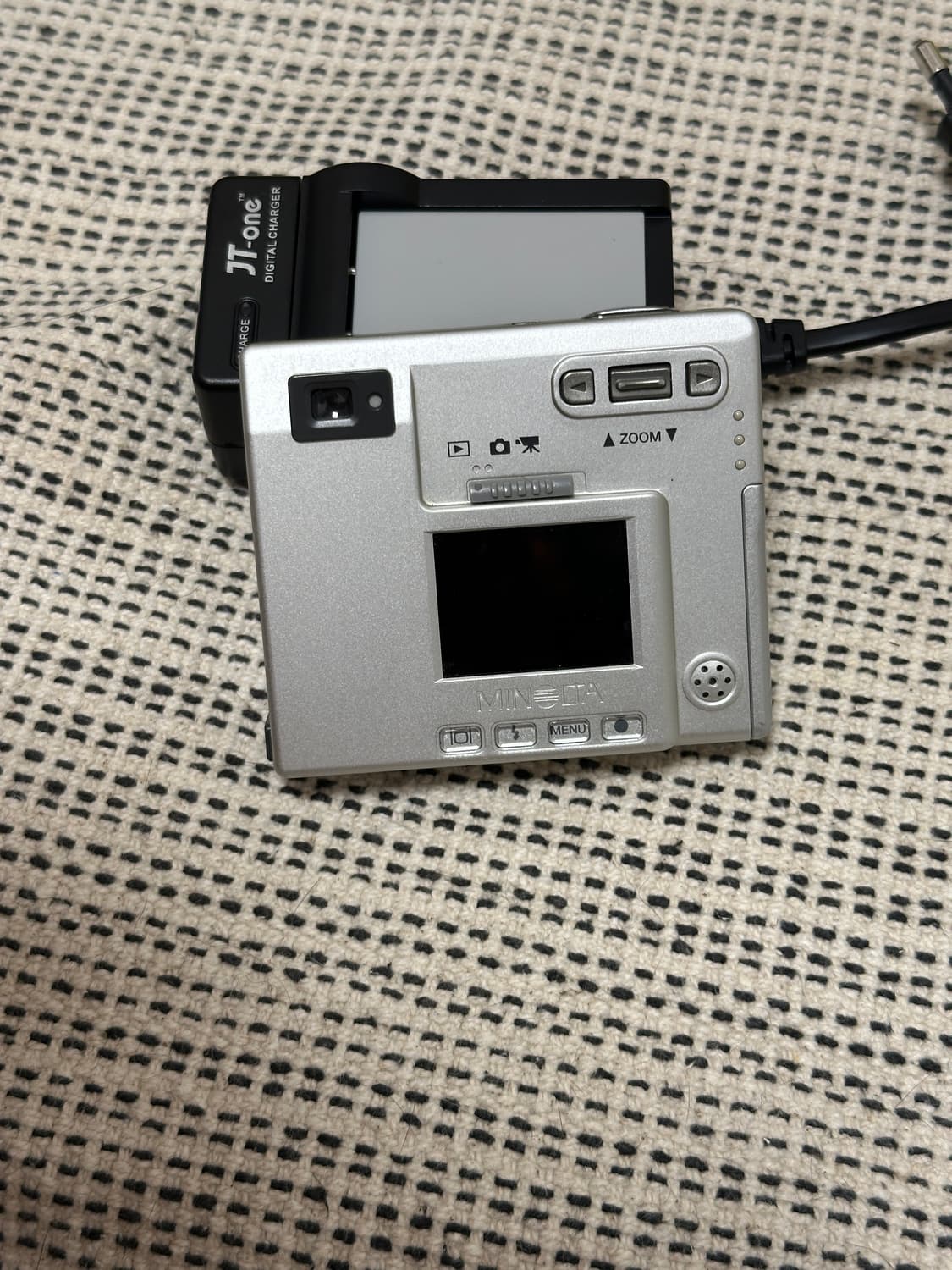 빈티지디카🫧미놀타 dimage x (배터리2개!) 상품이미지3