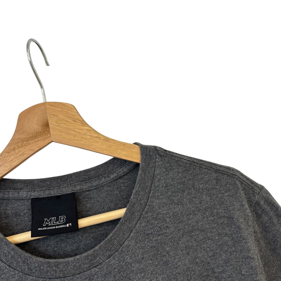 MLB 뉴욕양키스 슬림 핏 반팔 티 상품이미지3