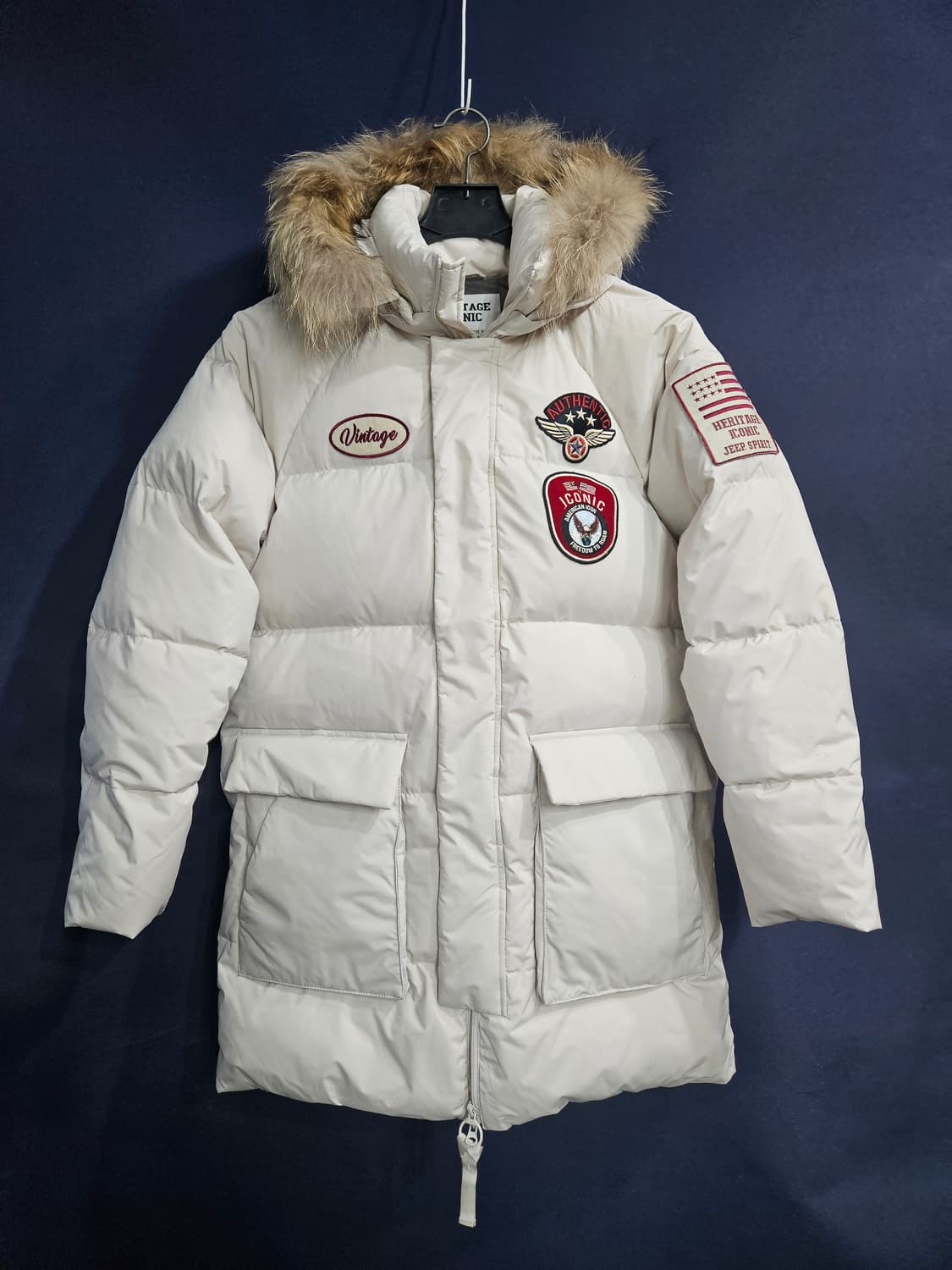 지프 아이보리컬러 남성 95~100 덕다운 패딩  상품이미지1