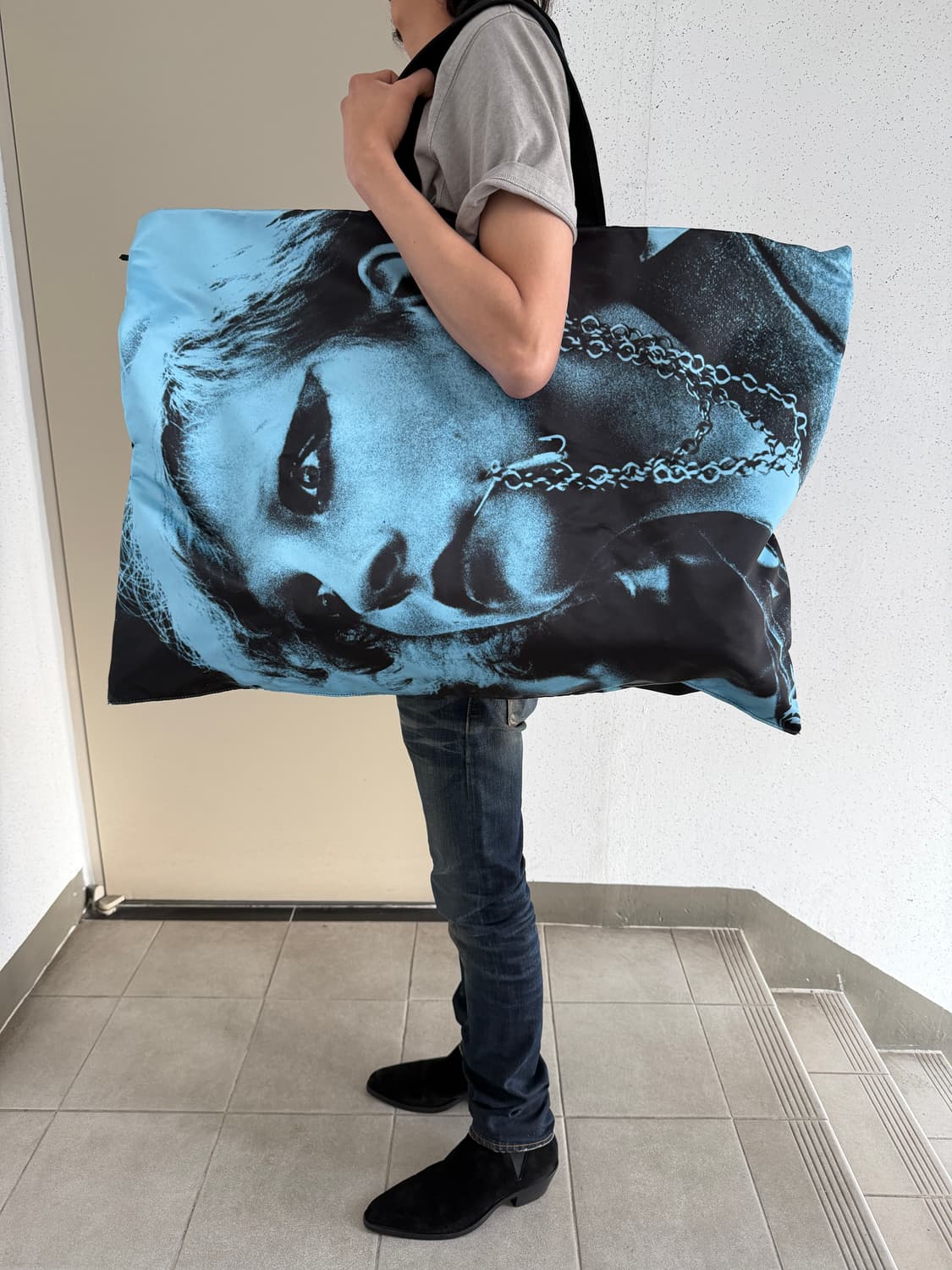 이스트팩 라프시몬스 오버사이즈 숄더 백 상품이미지1