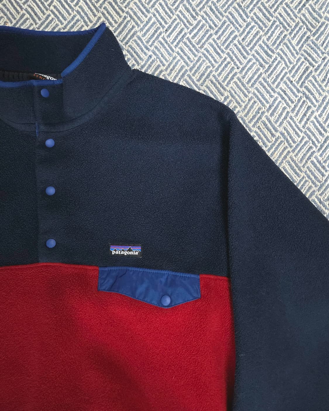 (L)파타고니아 제너 네이비레드 신칠라 플리스 후리스 상품이미지3