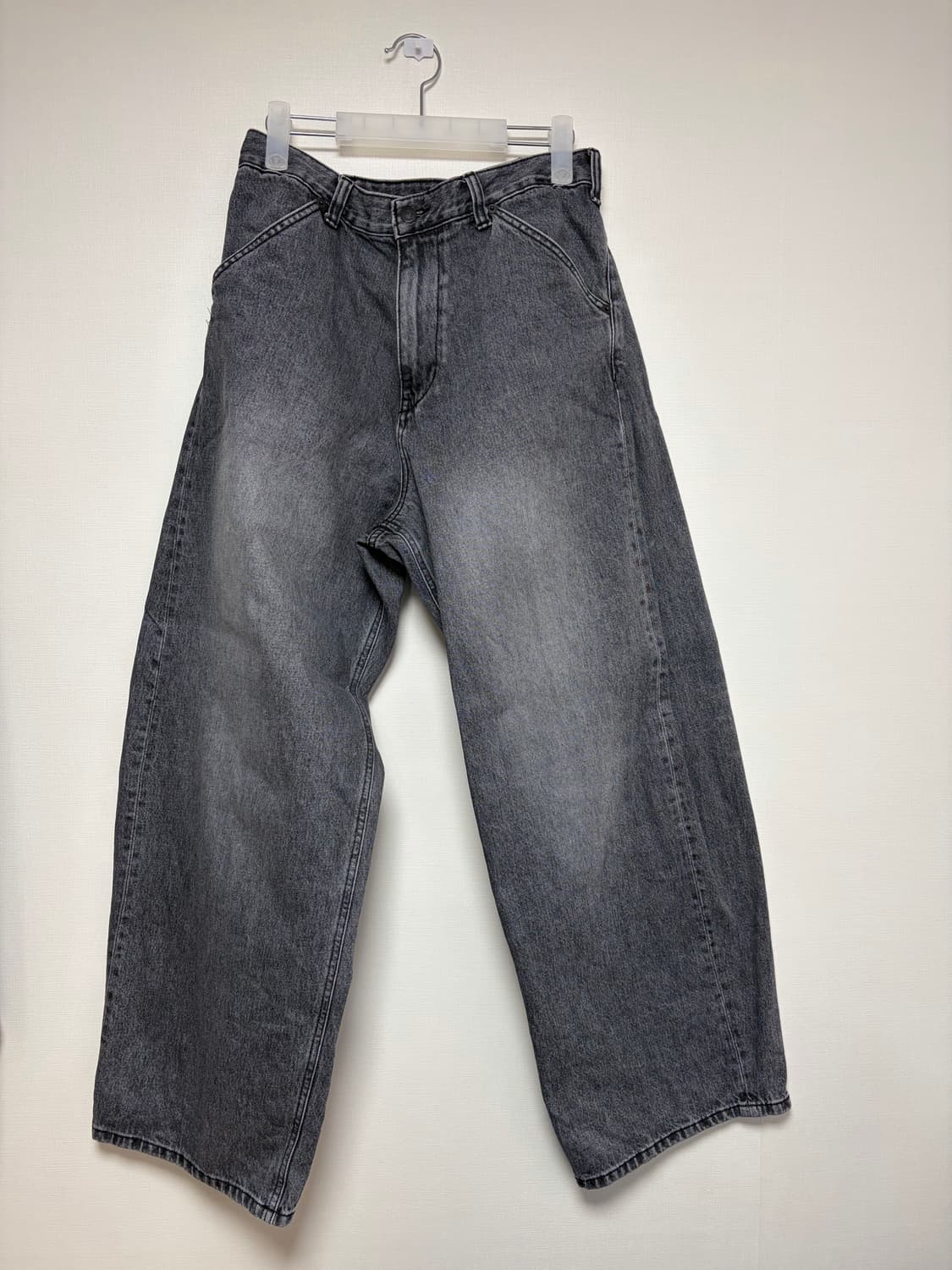 해칭룸 와이드 커브진 블랙 3(M) 사이즈 상품이미지1