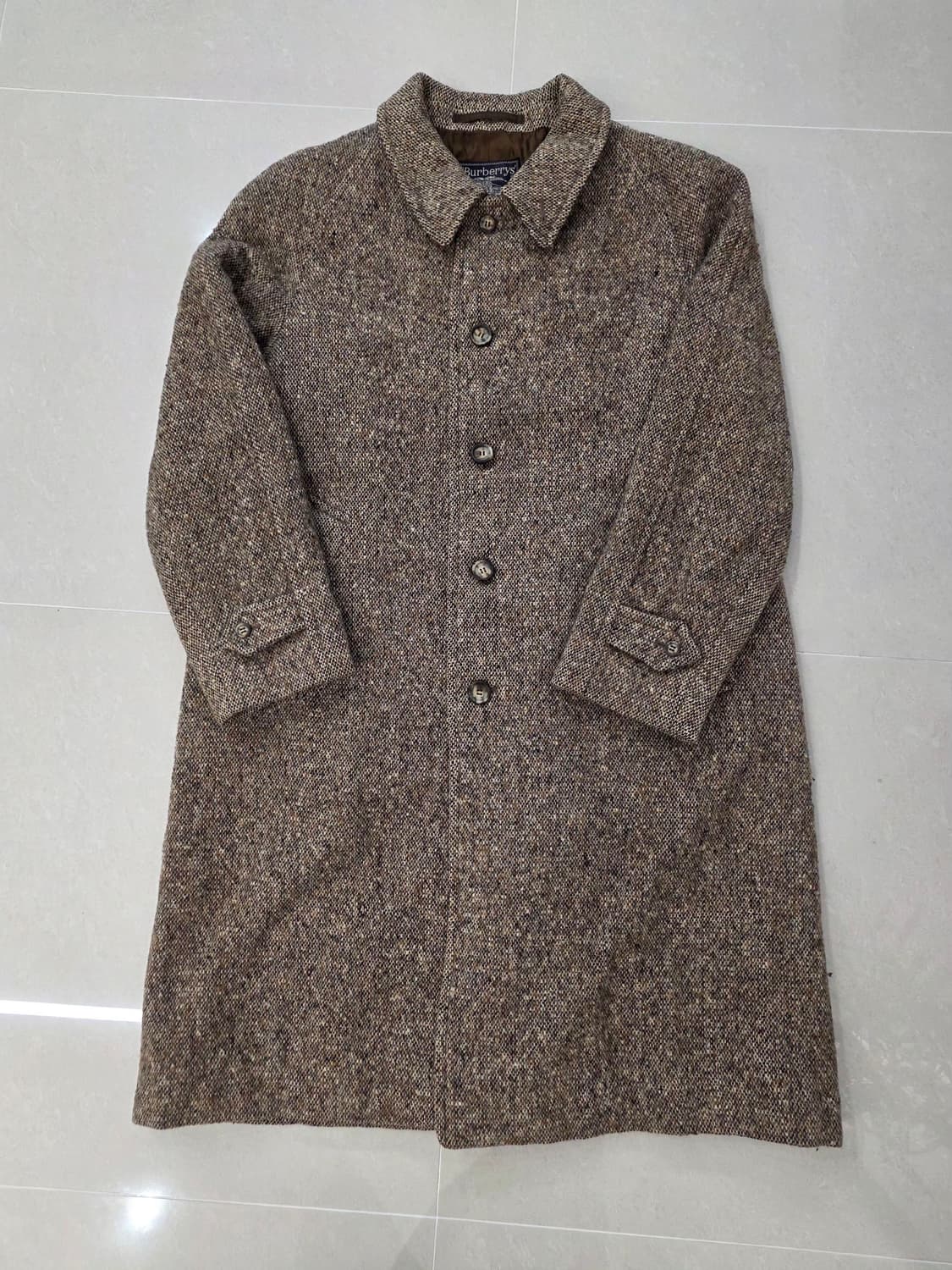 버버리 아이리쉬 트위드 코트 상품이미지1