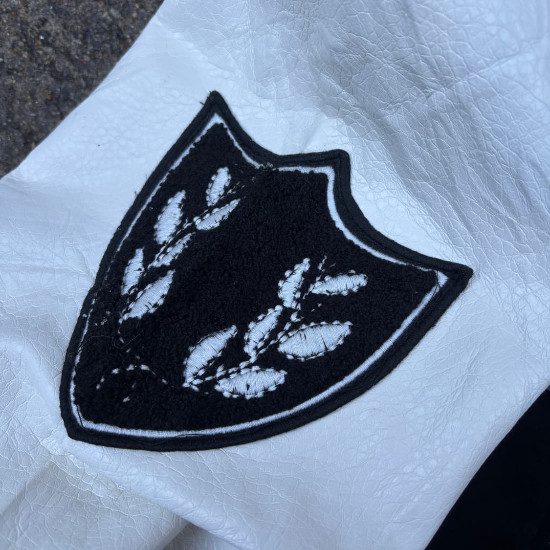 빈티지 올드스쿨 리얼레더 블랙 바시티 자켓 상품이미지3