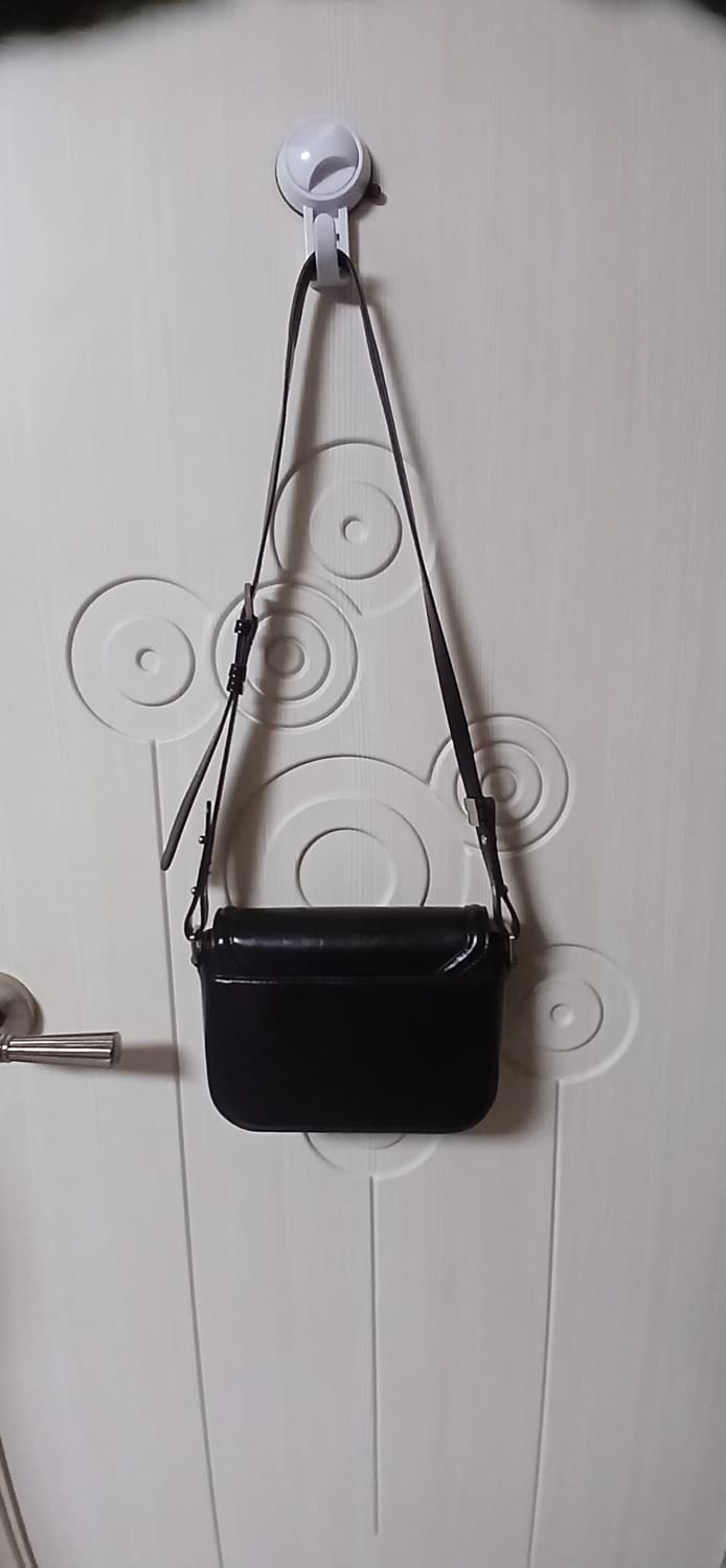 스퀘어라인 엠버 블랙 숄더백  상품이미지5