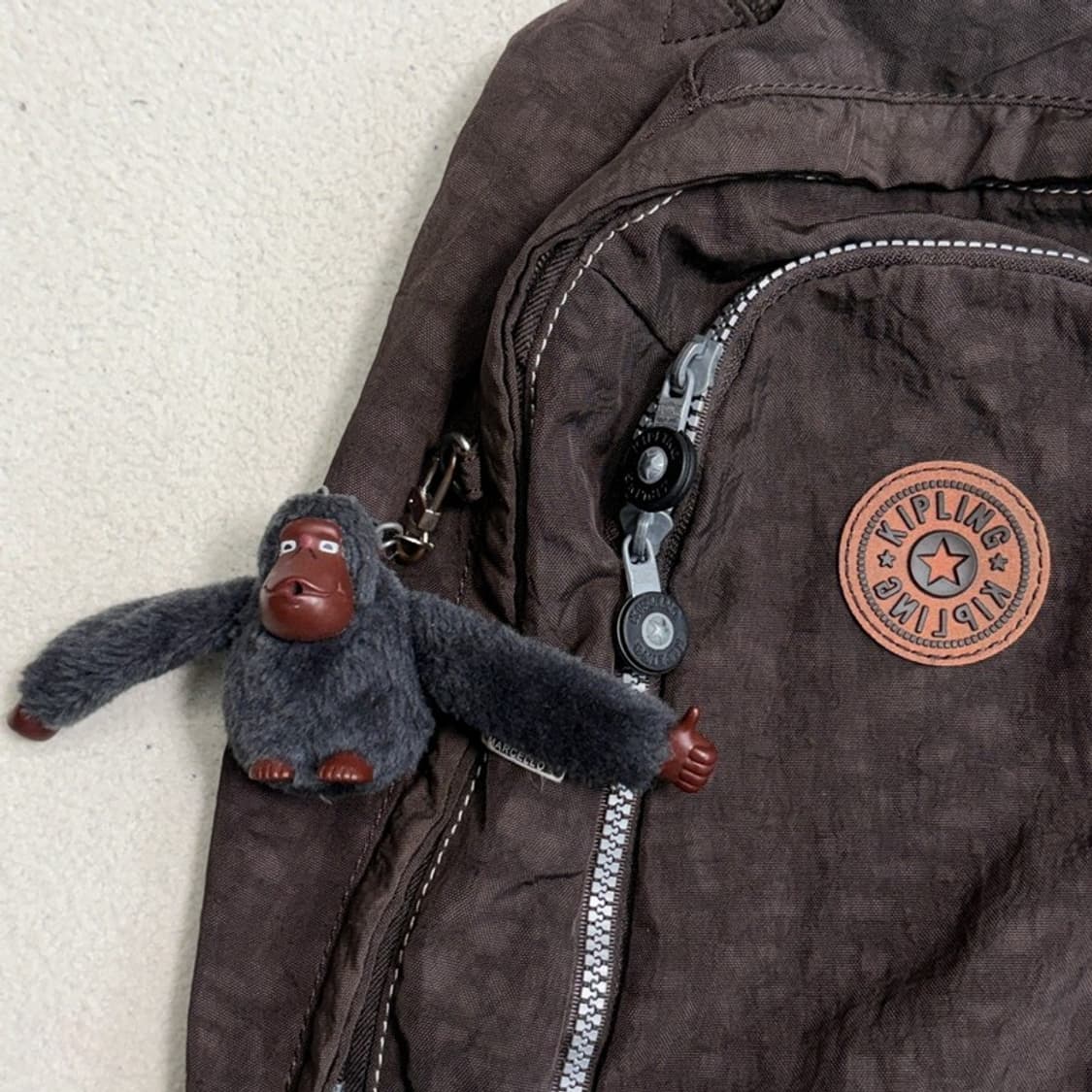 KIPLING 브라운 백팩 상품이미지2