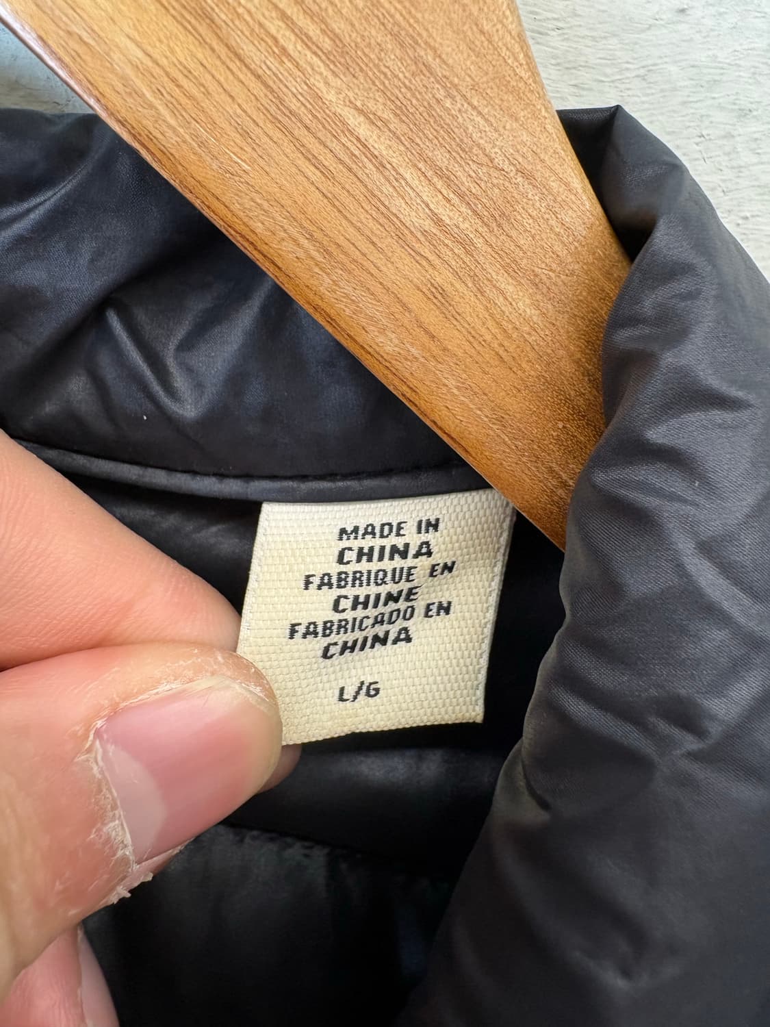 리바이스 구스다운 글로시 퀼팅 트러커자켓 블랙 상품이미지6