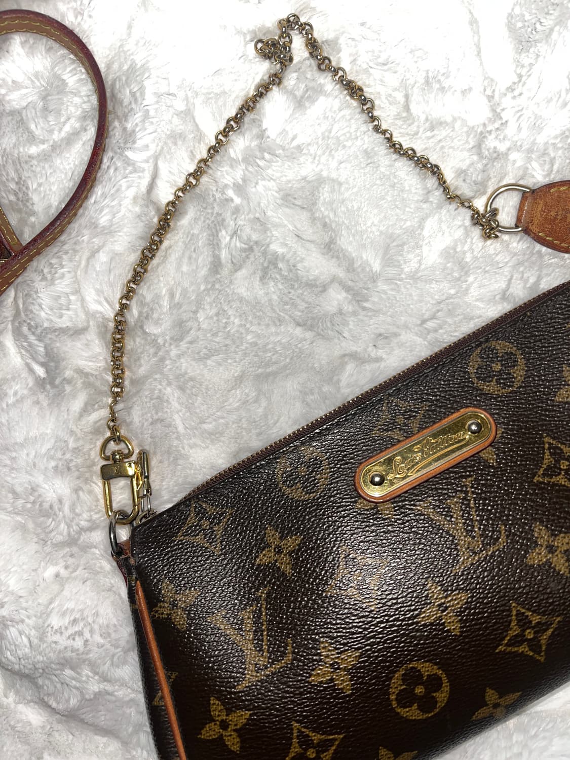 루이비통 모노그램 에바클러치  상품이미지2