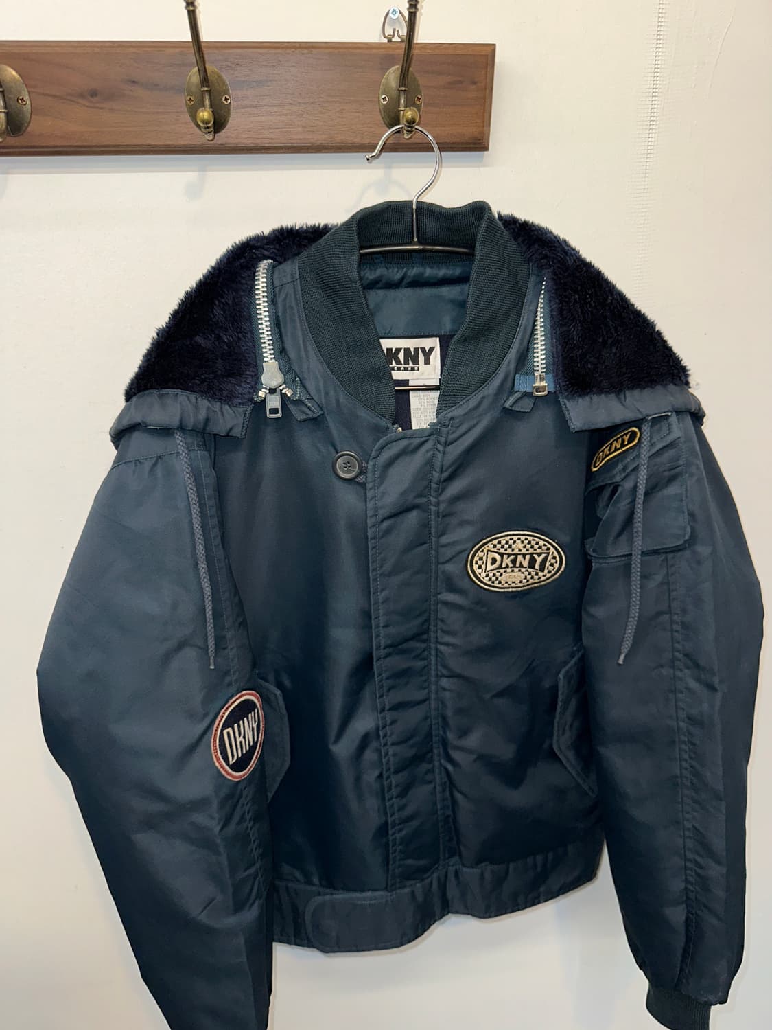 vintage y2k DKNY ma-1 hood 봄버 상품이미지1