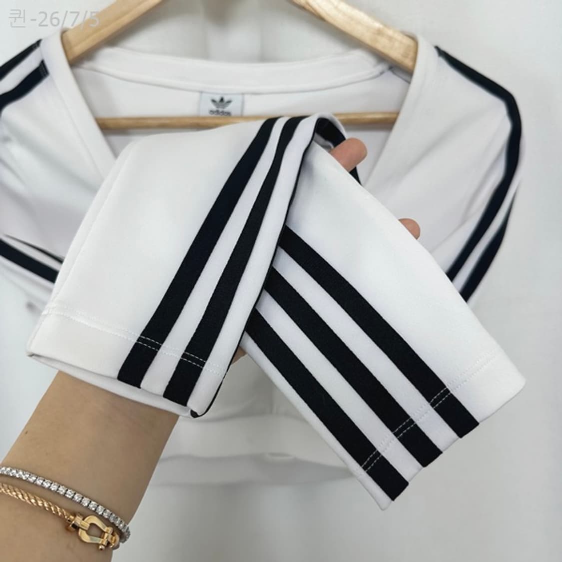 아디다스 여자 크롭 운동복 긴팔티 스판화이트 S 90 상품이미지6