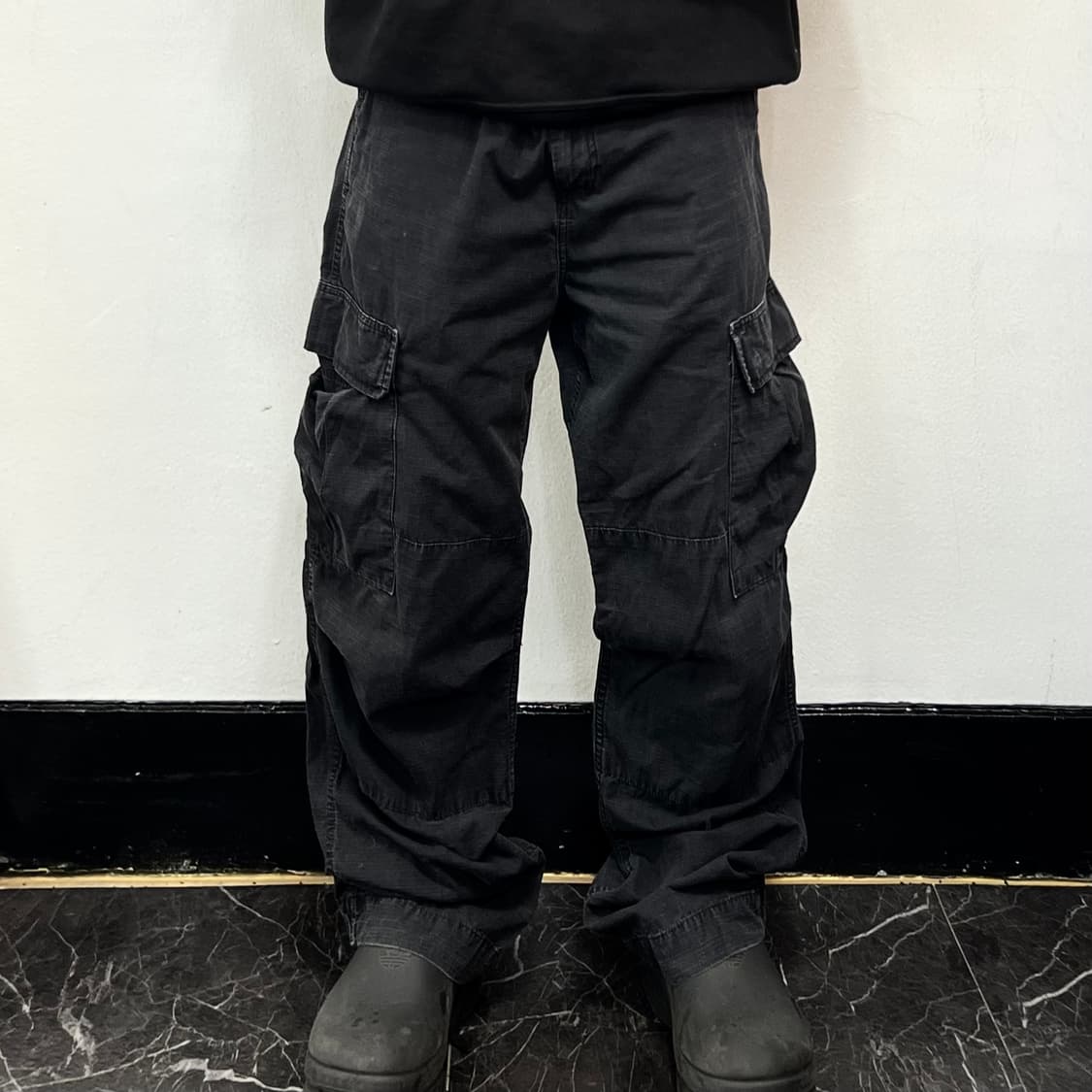 칼하트 에비에이션 카고팬츠 블랙 상품이미지2