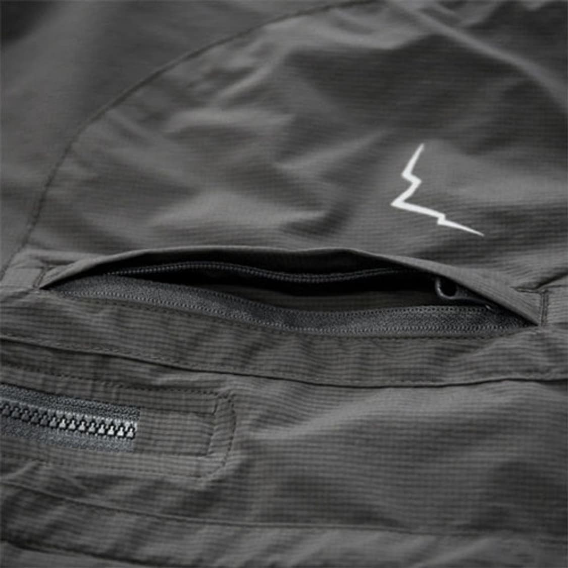 Cayl Stretch Nylon Halfzip Jacket XL 상품이미지5