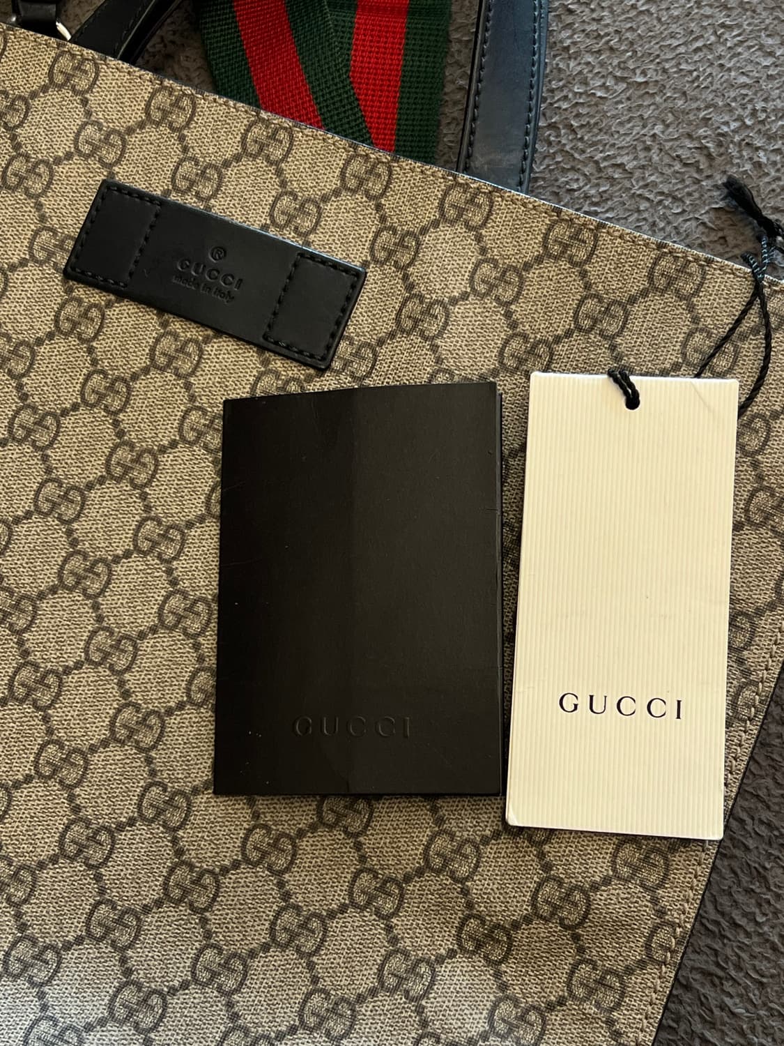 구찌 수프림 토트백 처분  상품이미지3