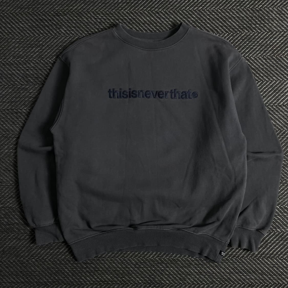 디스이즈네버댓 빅로고 피그먼트 스웻 셔츠y 3422 상품이미지2