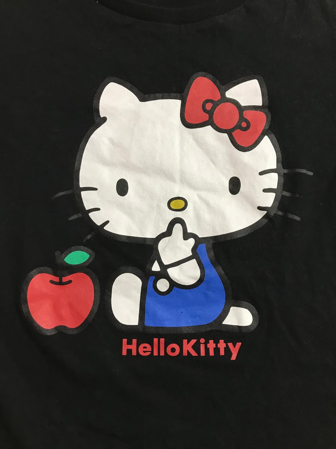 유니클로 헬로키티 페인팅T 상품이미지2