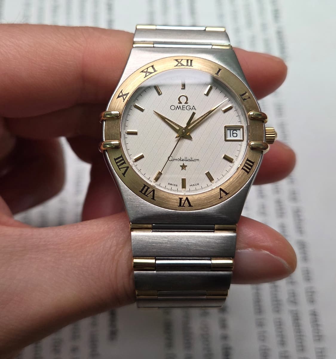 오메가 컨스틸레이션 별로고 하프바 콤비 화이트판 쿼츠 브레이슬릿 ver. 상품이미지2