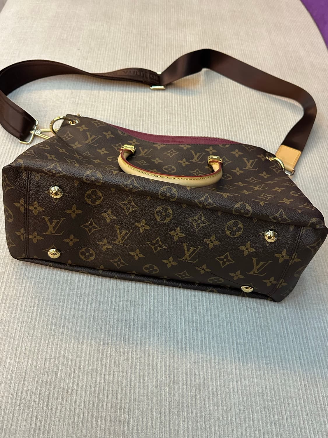 루이비통 팔라스 모노그램 숄더백 상품이미지10