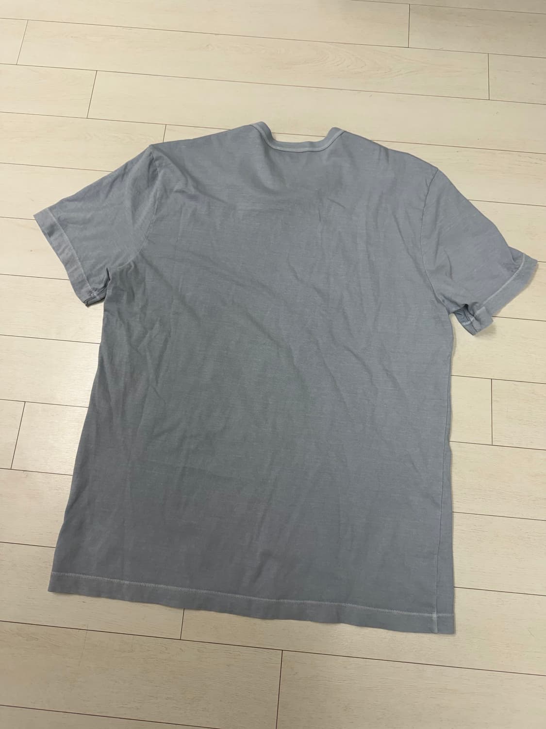 제임스펄스 반팔티셔츠 2 사이즈  사진 방금찍었습니다  1장  65,00 상품이미지2