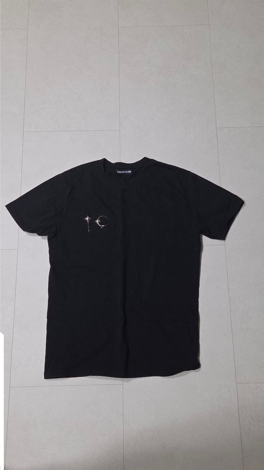 떠그 클럽 초판 슬림핏 반팔 L 상품이미지1