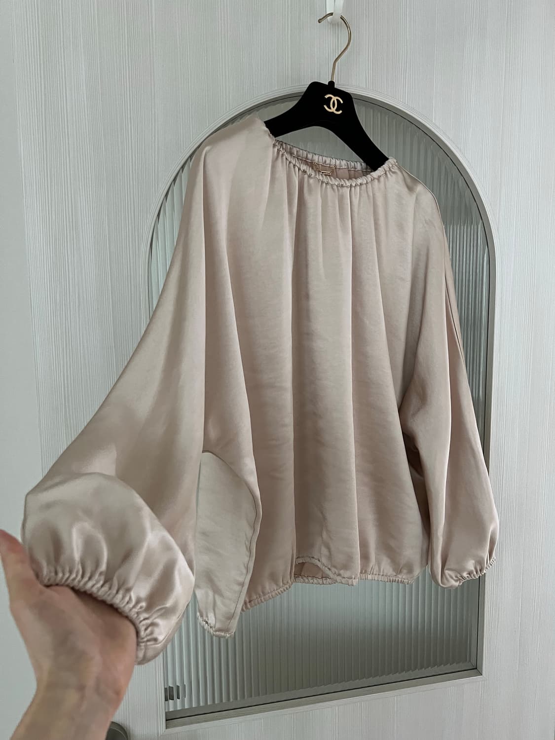 고퀄 - 새틴 블라우스 상품이미지2