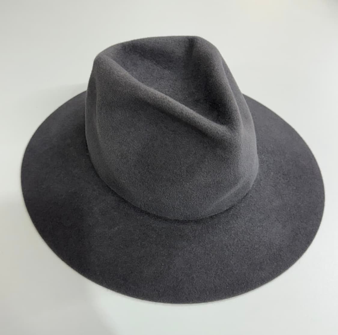 언유즈드 래빗퍼 페도라 상품이미지1