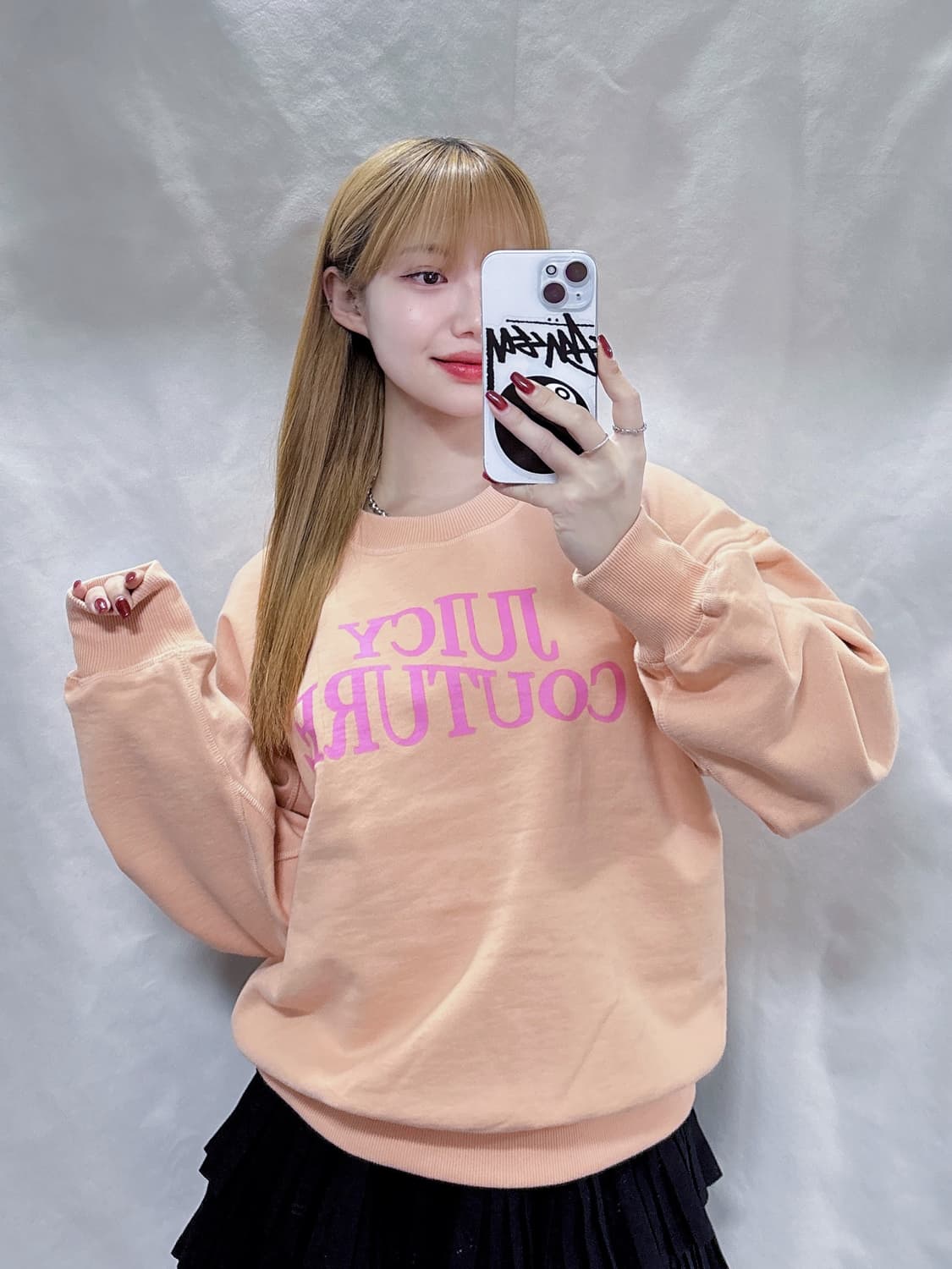 쥬시꾸띄르 피치 오버핏 빅로고 맨투맨  상품이미지2