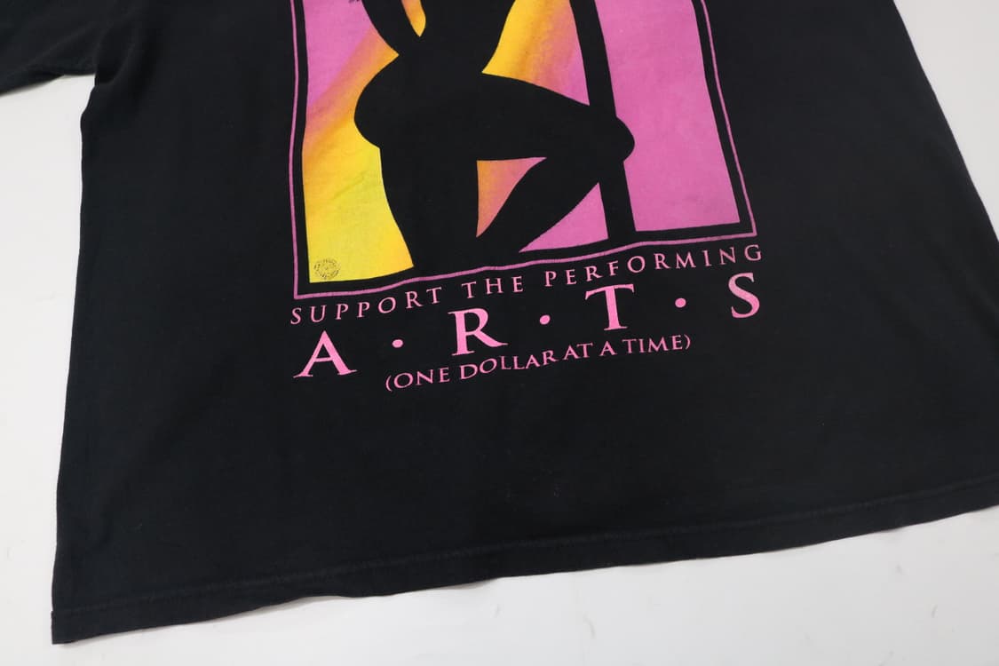 델타 빈티지 SUPPORT THE ARTS 실루엣 그래픽 티셔츠 상품이미지4