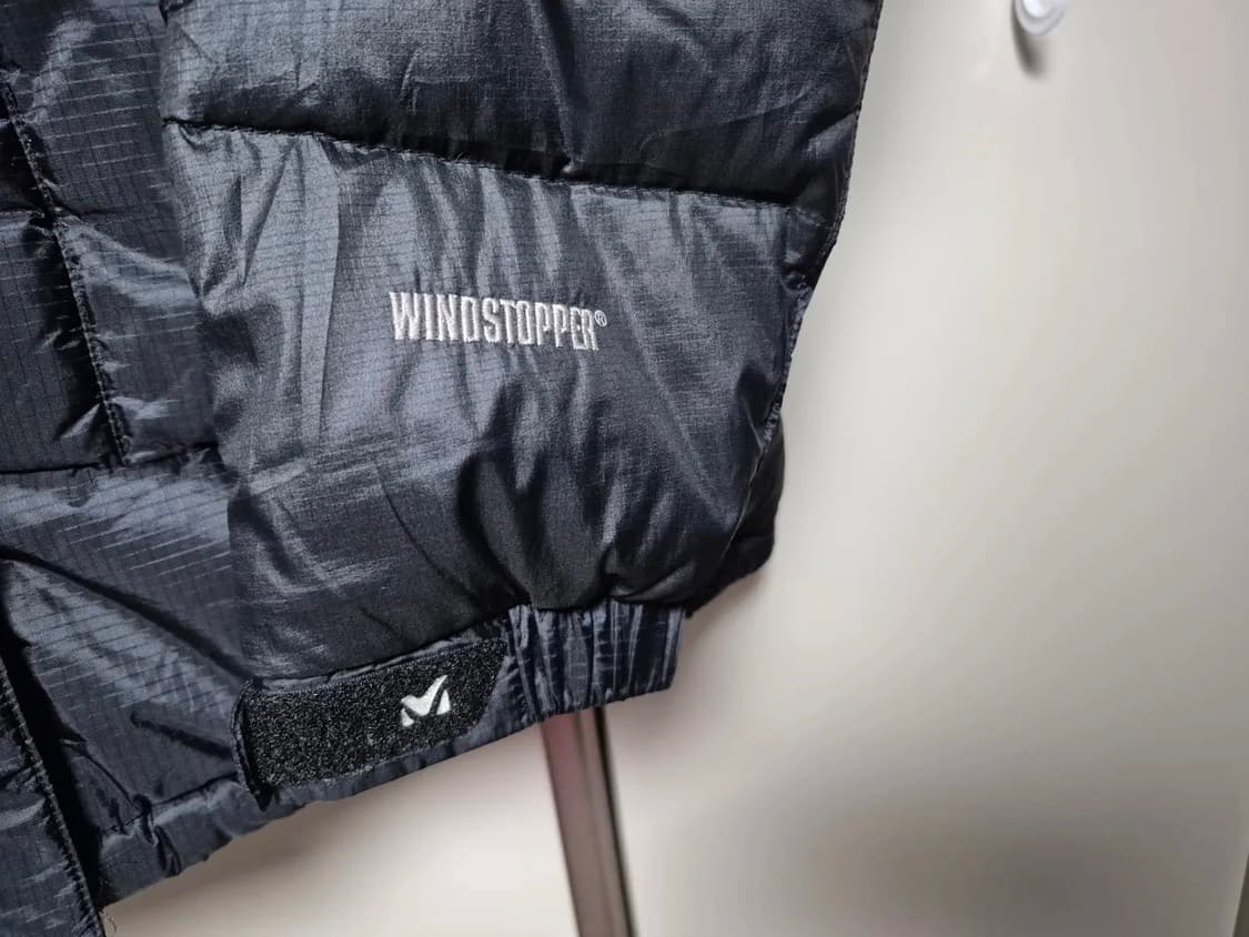 밀레 정품 구스패딩 100사이즈 윈드스토퍼 패딩 팝니다  상품이미지4