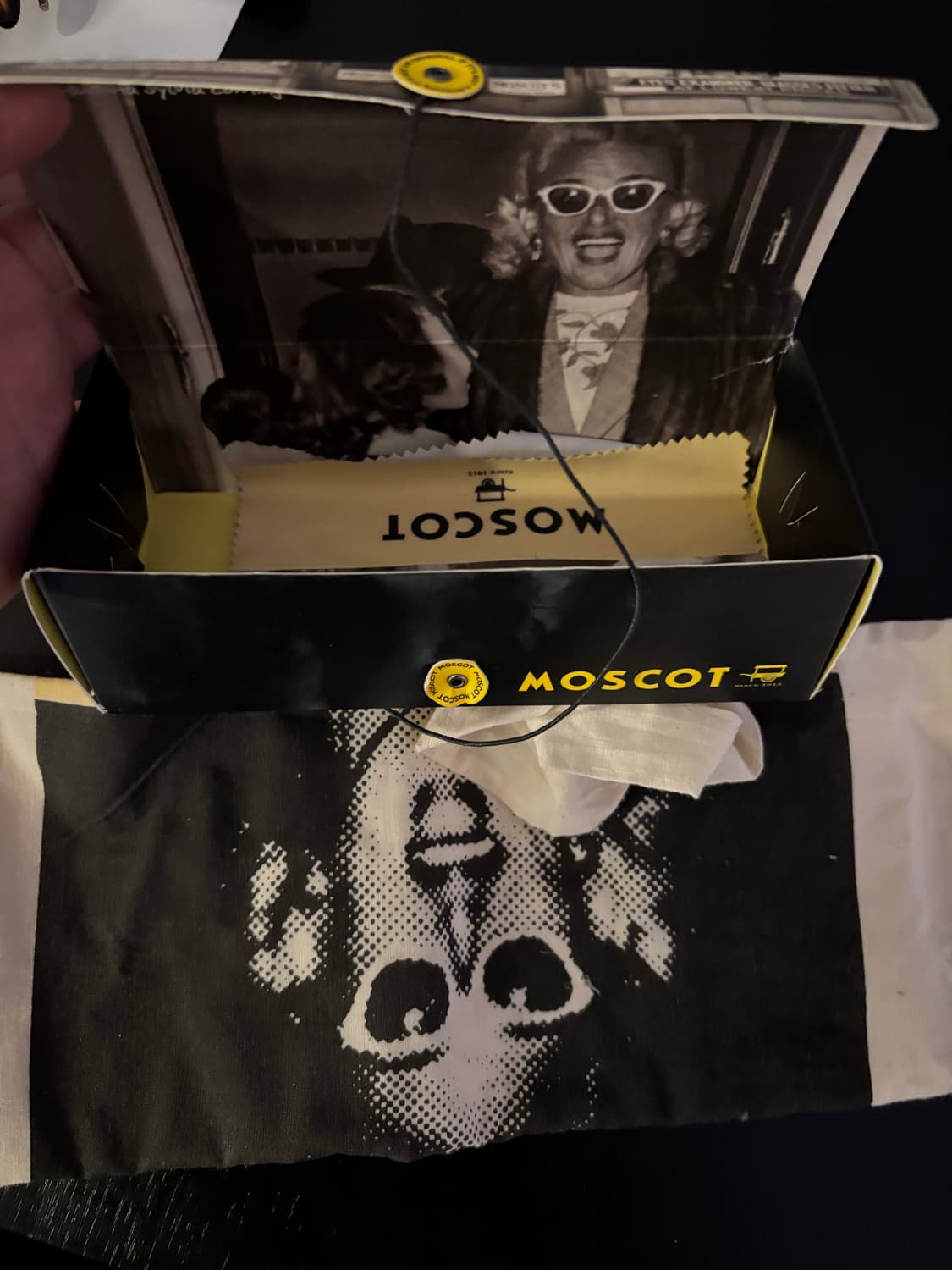 모스콧 렘토쉬 47 블랙 (옐로 틴트) 상품이미지2