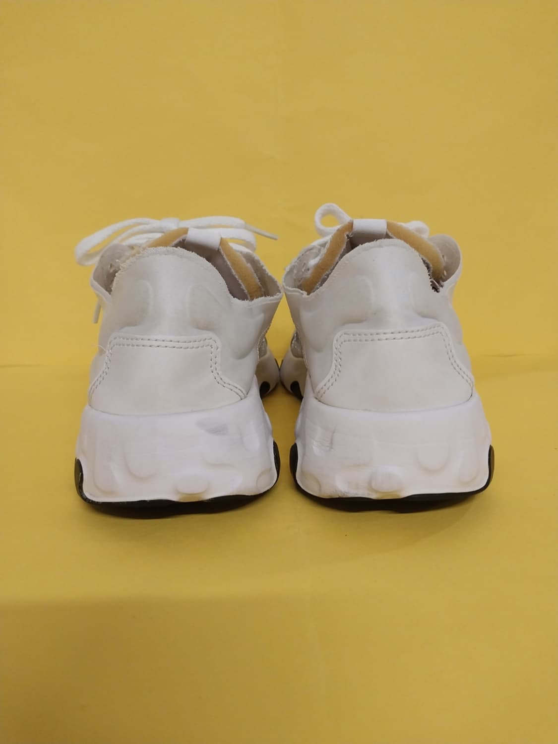 여성 나이키 리뉴 루센트 화이트 운동화 (235) 상품이미지4