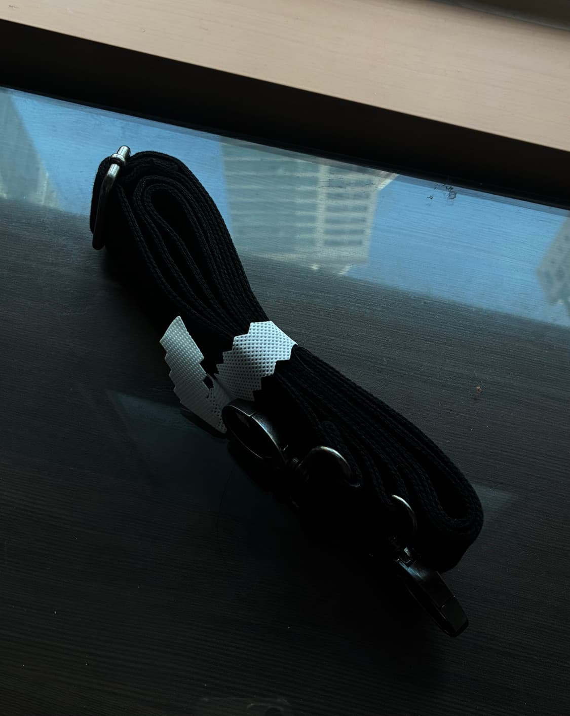 (새상품) 레더리 버클드 코튼 크로스 토트백 [BLACK] 판매 상품이미지10