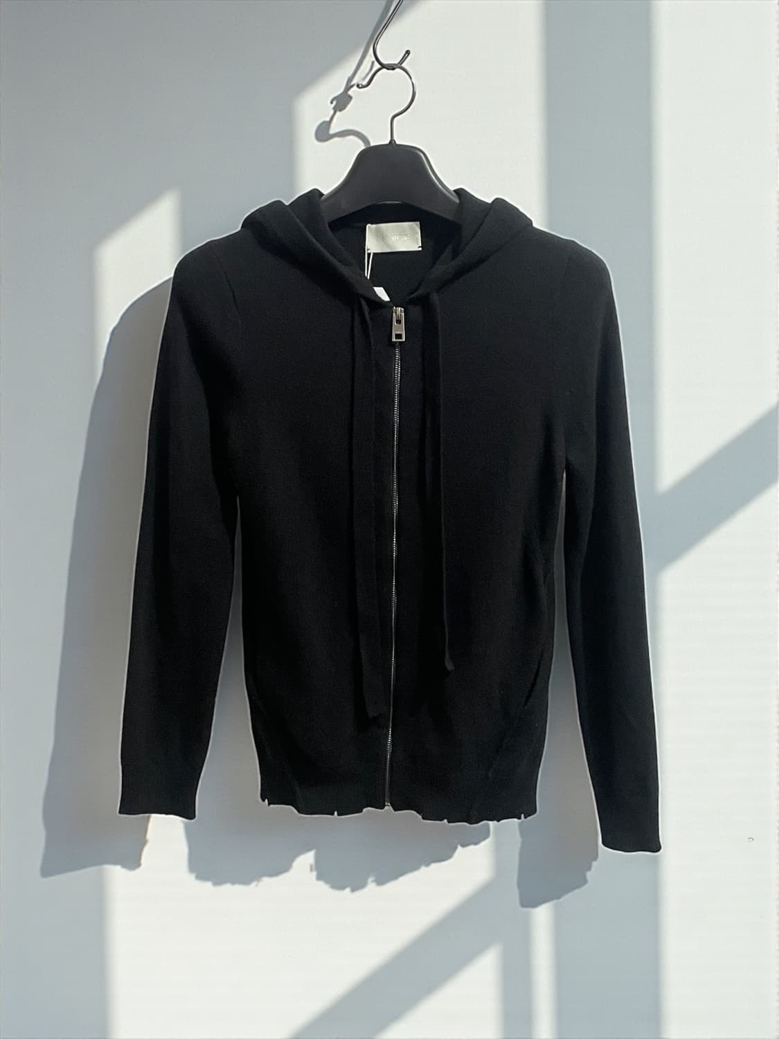 쟈딕앤볼테르 캐시미어 집업 후디 상품이미지1