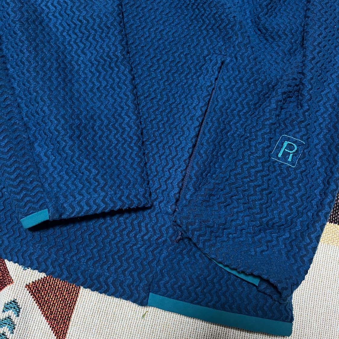 파타고니아 R1 에어 풀 집 후디 XL 라곰 블루 상품이미지3