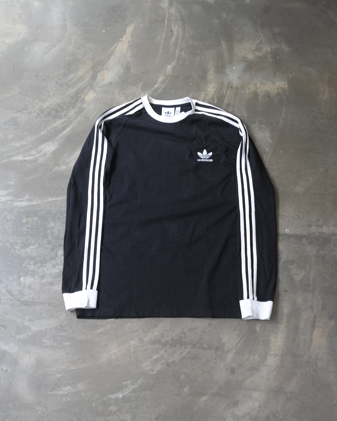 Adidas 상품이미지1