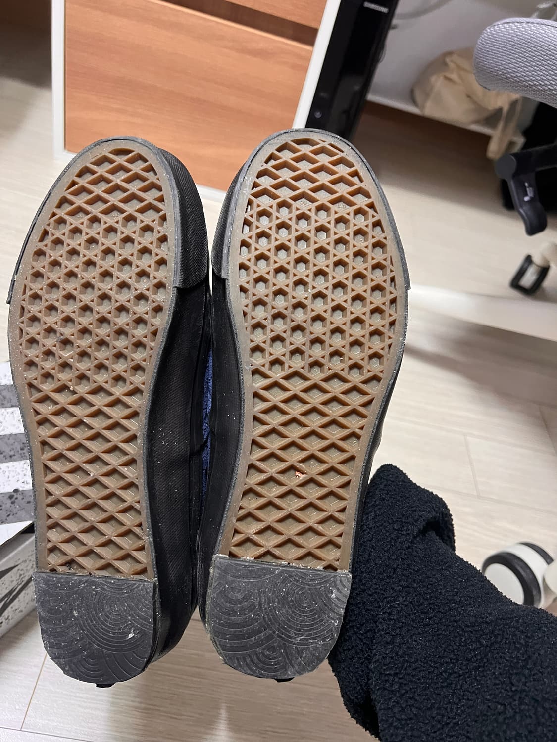 반스 볼트 OG 어센틱 LX 벨벳 레오파드 드레스 블루 250 상품이미지2